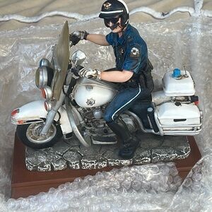 💋🎁Blue Hats of Bravery Highway Hero PE88855 1999 Vanmark Musical